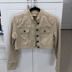 Woman’s tan crop jacket, Size M, Button down and bottom pockets